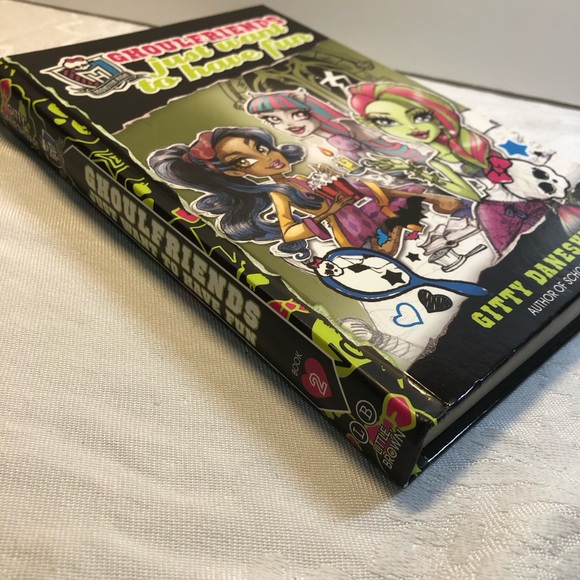 Monster High Ghoul friends Just want To Have Fun Book 2 2013 Hard Cover - Picture 6 of 8